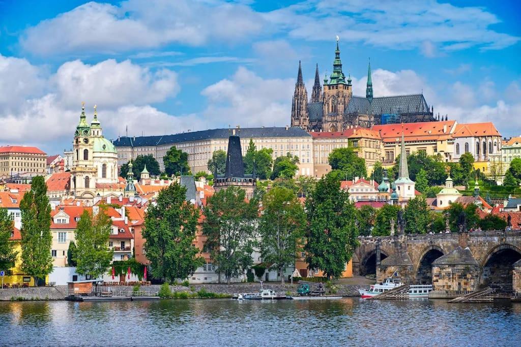 Old Town Herberghaus, 250M To Charles Bridge Leilighet Praha Eksteriør bilde